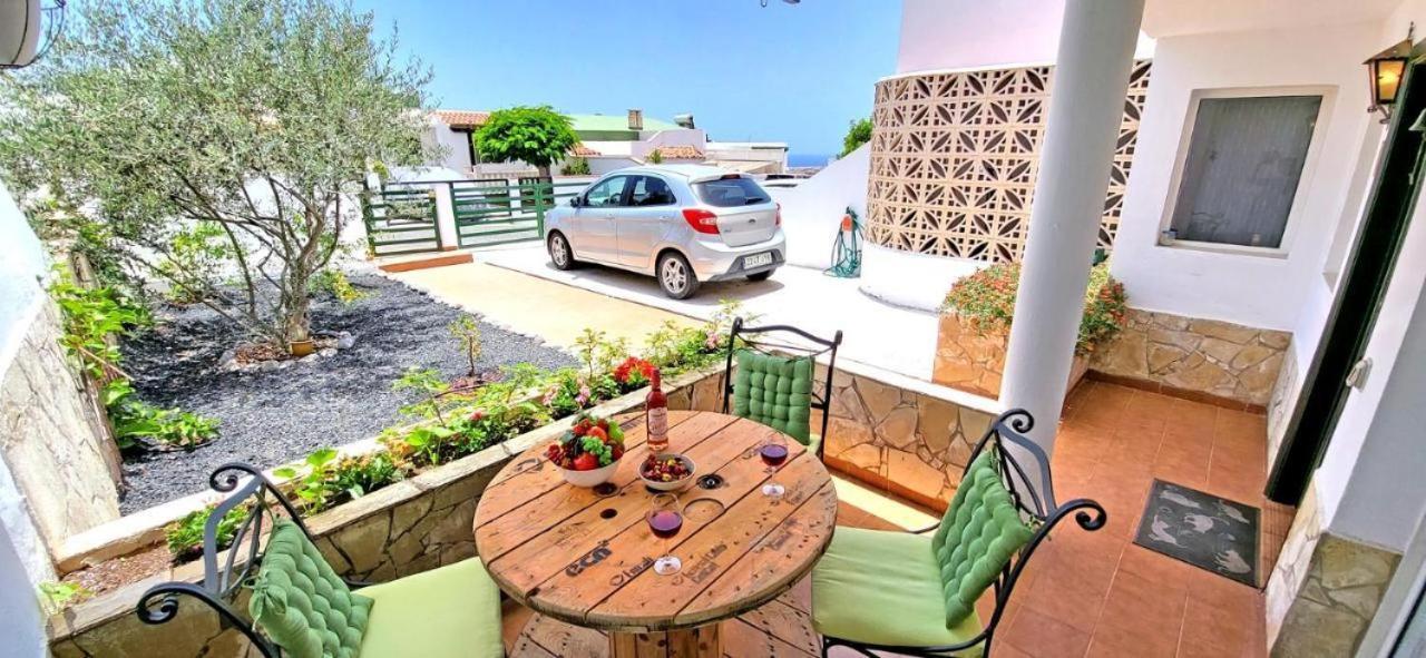 Vila Dos Gatos Fuertaventura Caleta De Fuste Exteriér fotografie